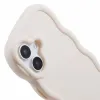 Phonesta Wavy Silicone Back Cover hoesje voor Apple iPhone 17 - Beige 6